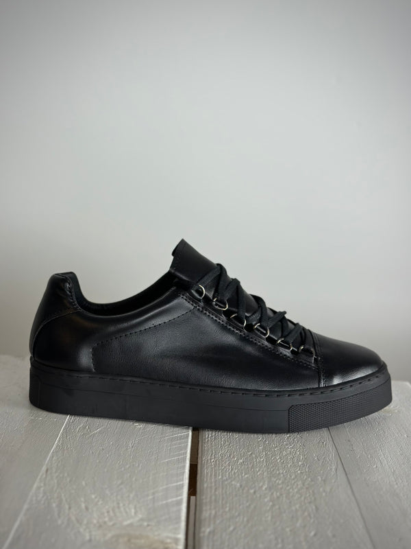 'Festelia' Sneakers voor Heren & Black on Black Design