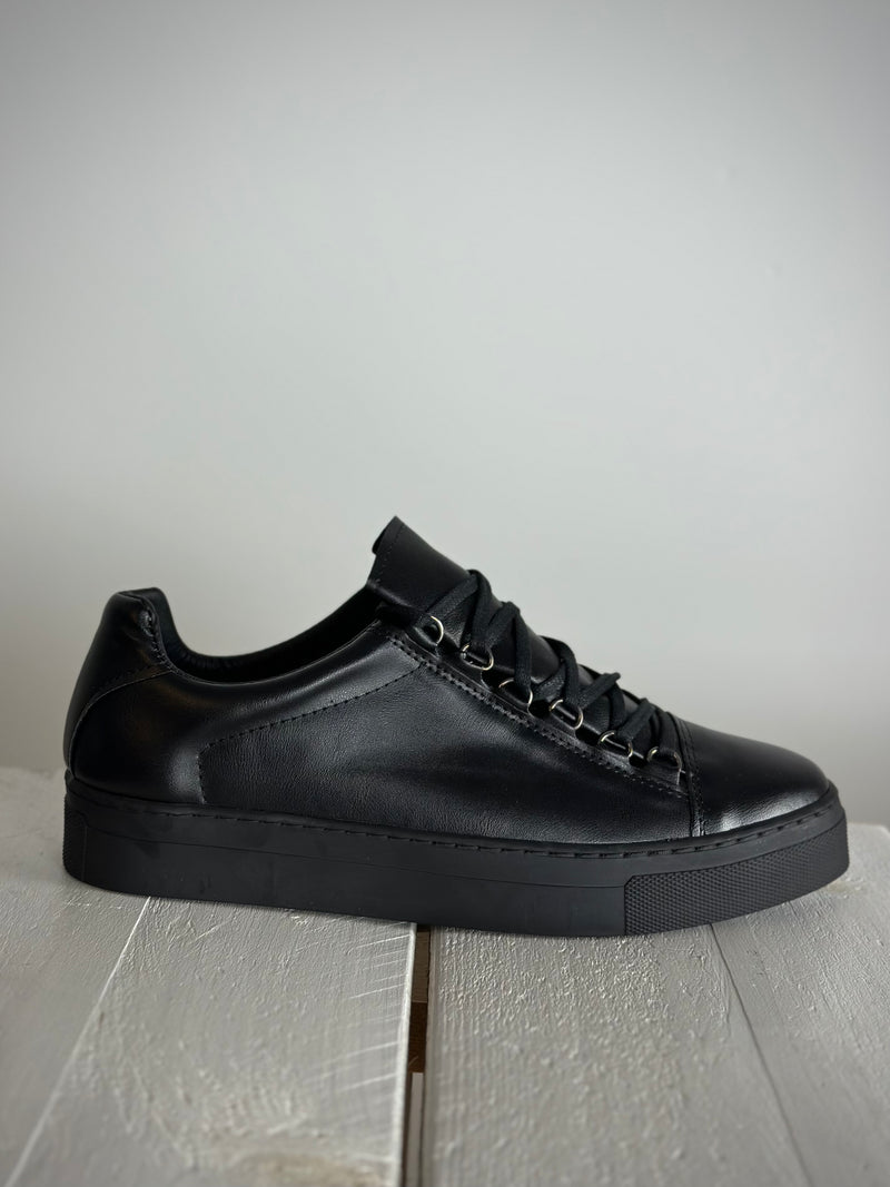 'Festelia' Sneakers voor Heren & Black on Black Design