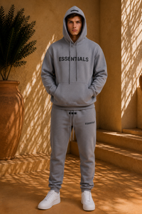 THE ESSENTIALS CLASSIC SET