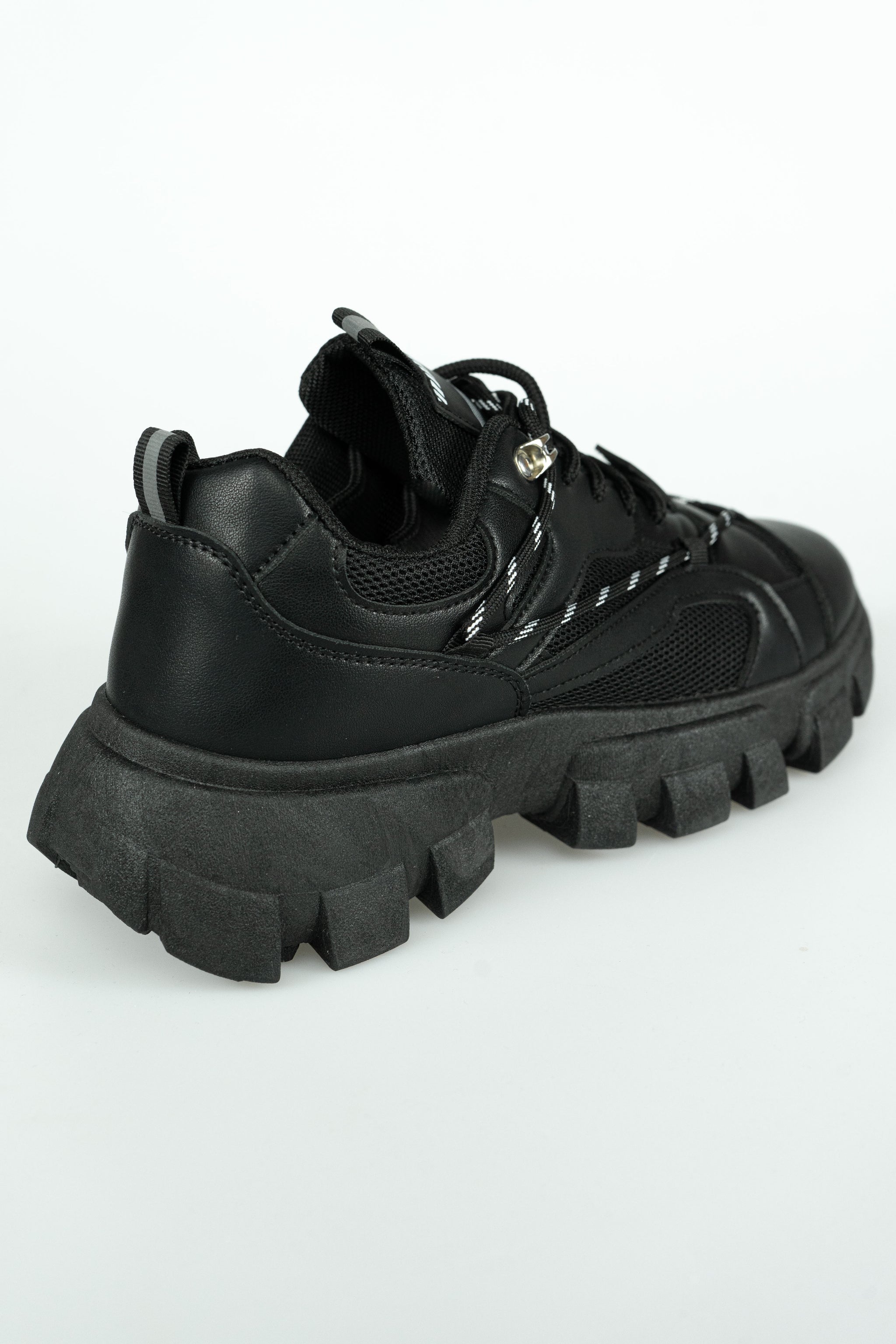 THE CYCLONE SNEAKERS - MET DIKKE ZOOL EN ZACHTE VOETKUSSEN (9331157958994)