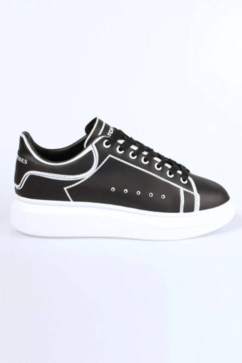 DUTCHVIBES SNEAKERS - STRIPED MET ZACHTE WITTE ZOOL (6850676654163)