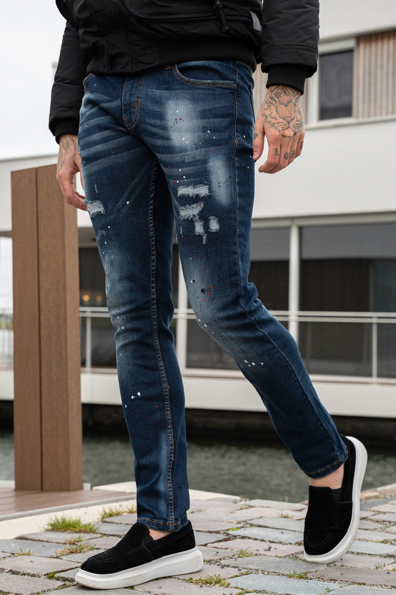 THE SANDRO SLIM FIT JEANS