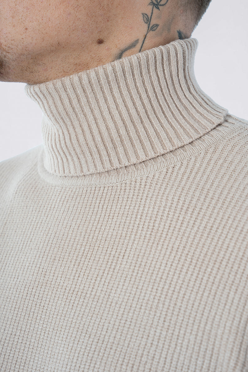 THE MERIDA TURTLENECK