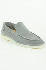 THE MENDOZA SUEDE LOAFER