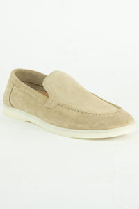 THE MENDOZA SUEDE LOAFER