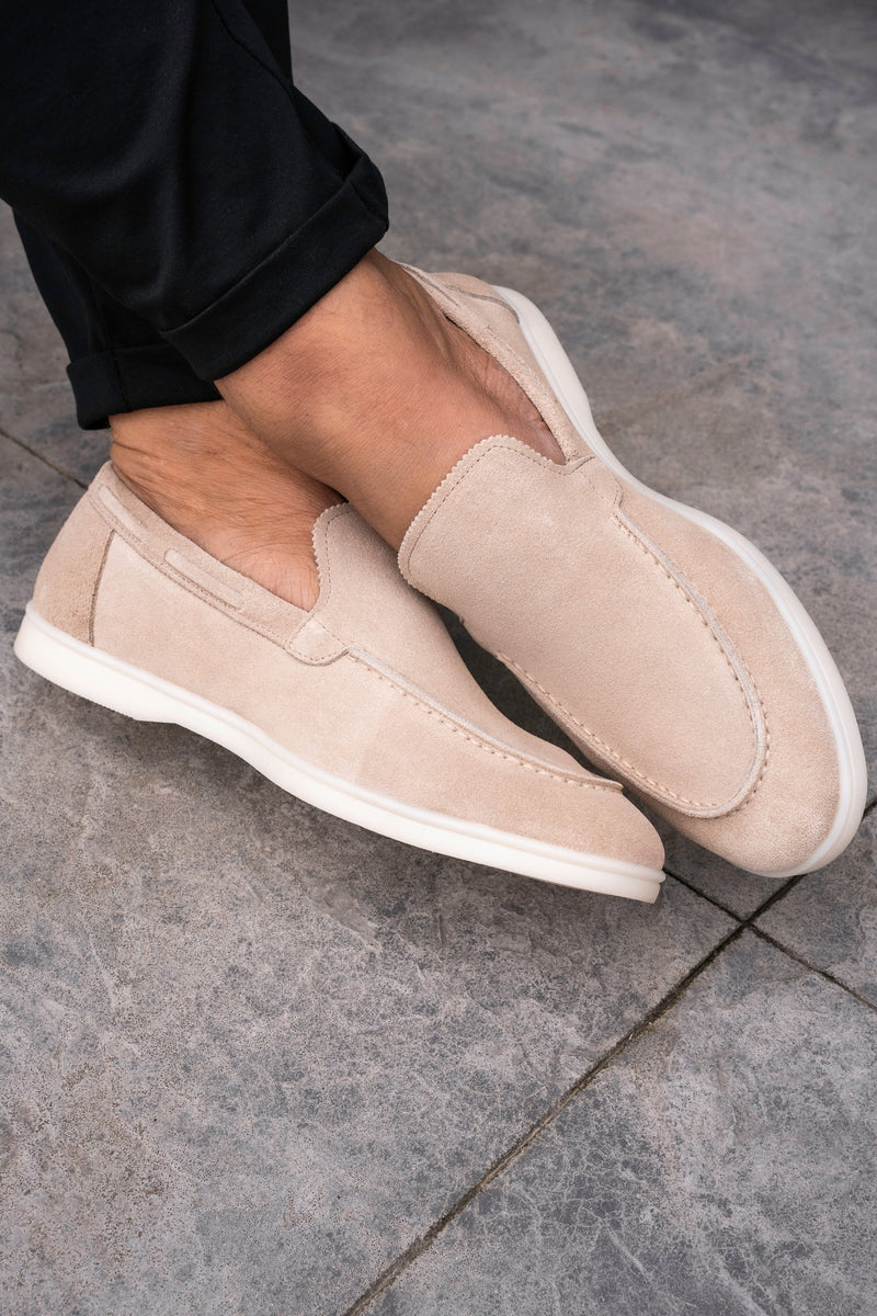 THE MENDOZA SUEDE LOAFER