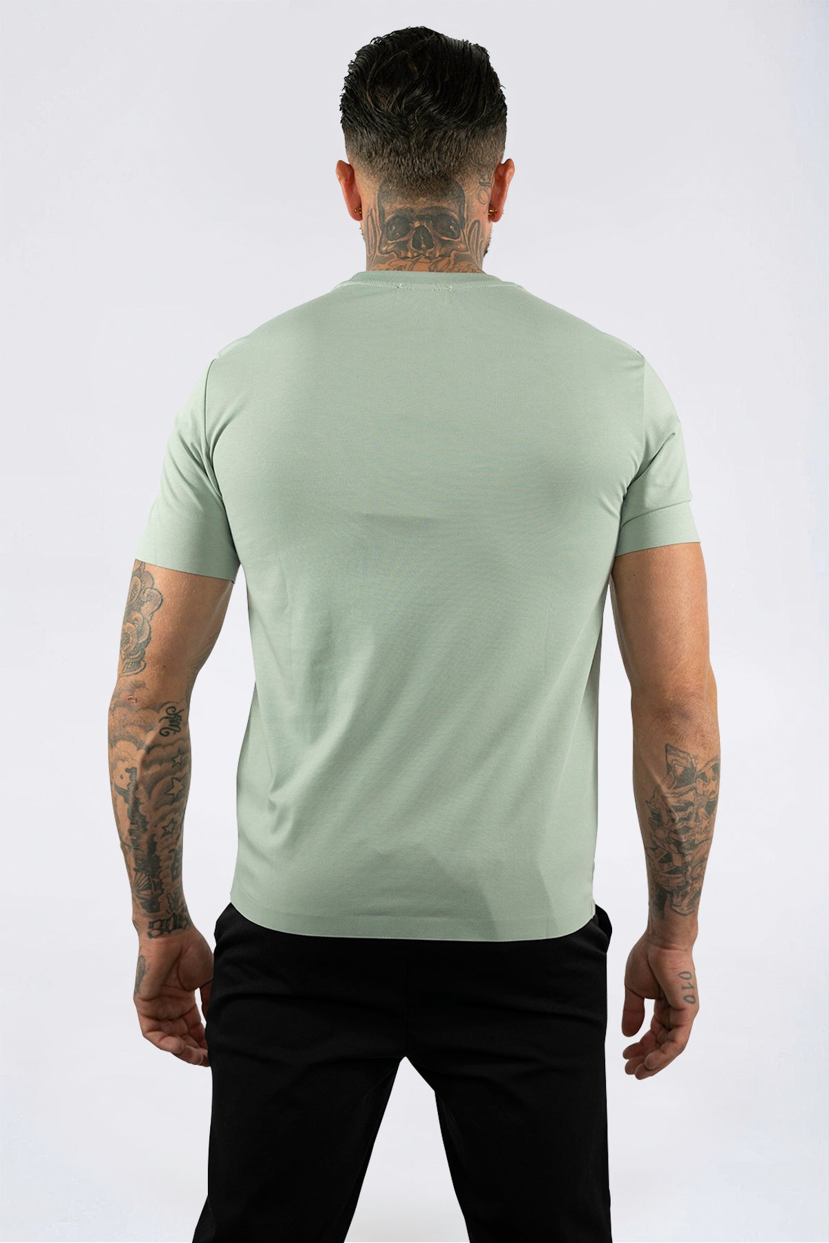 THE LAURO SEAMLESS T SHIRT