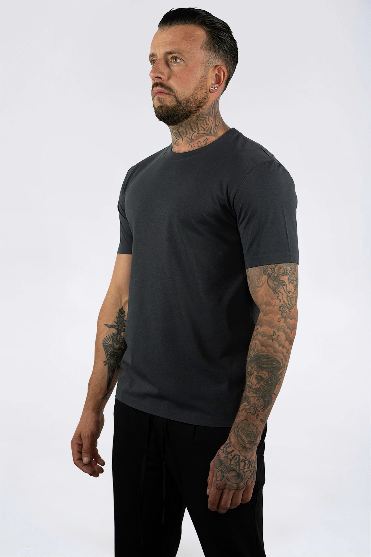 THE LAURO SEAMLESS T SHIRT