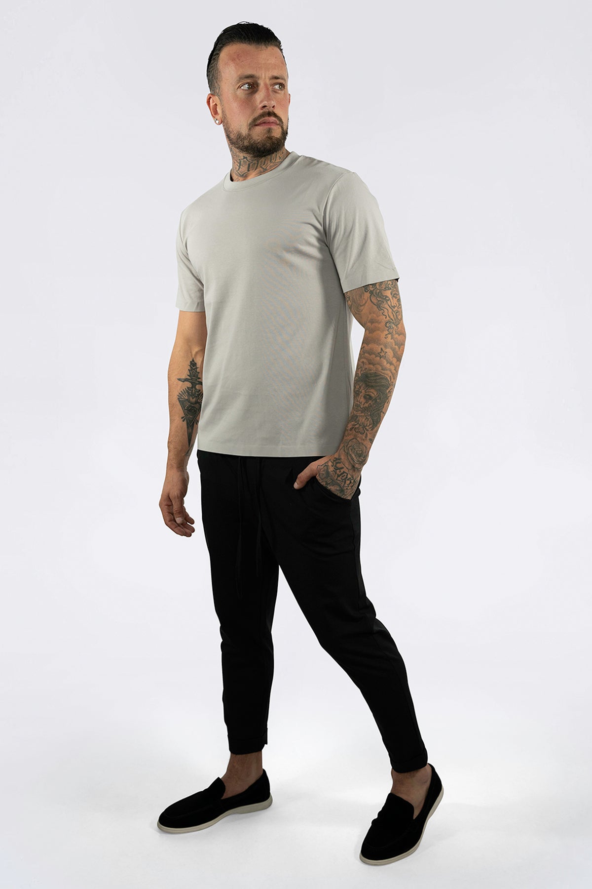 THE LAURO SEAMLESS T SHIRT