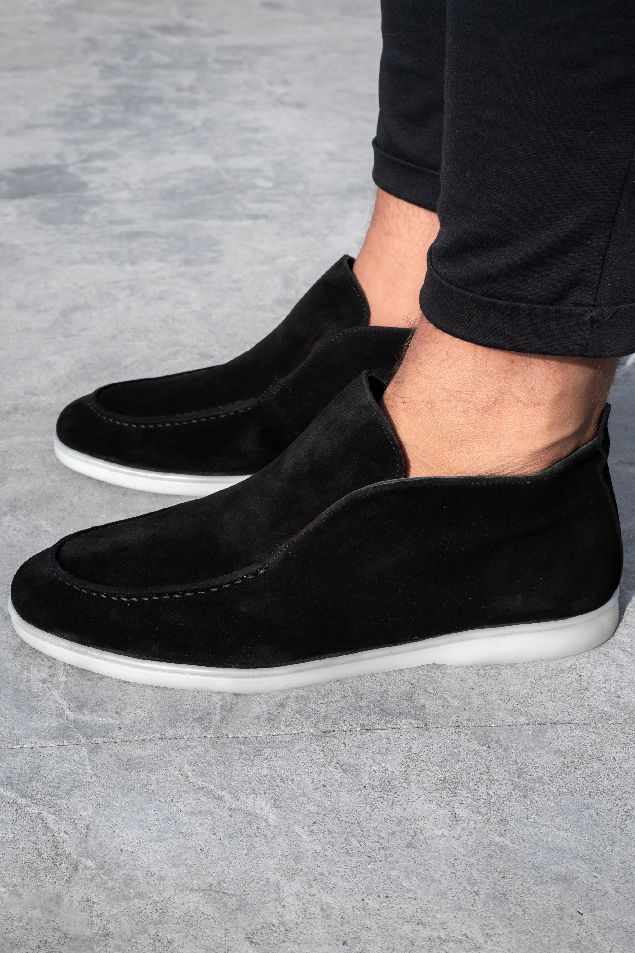 THE ARONA SUEDE INSTAPPERS