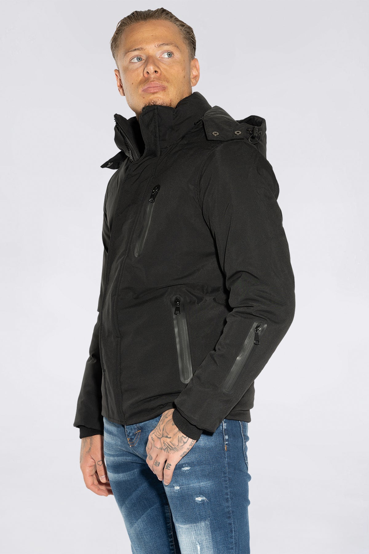 THE MATERA JACKET