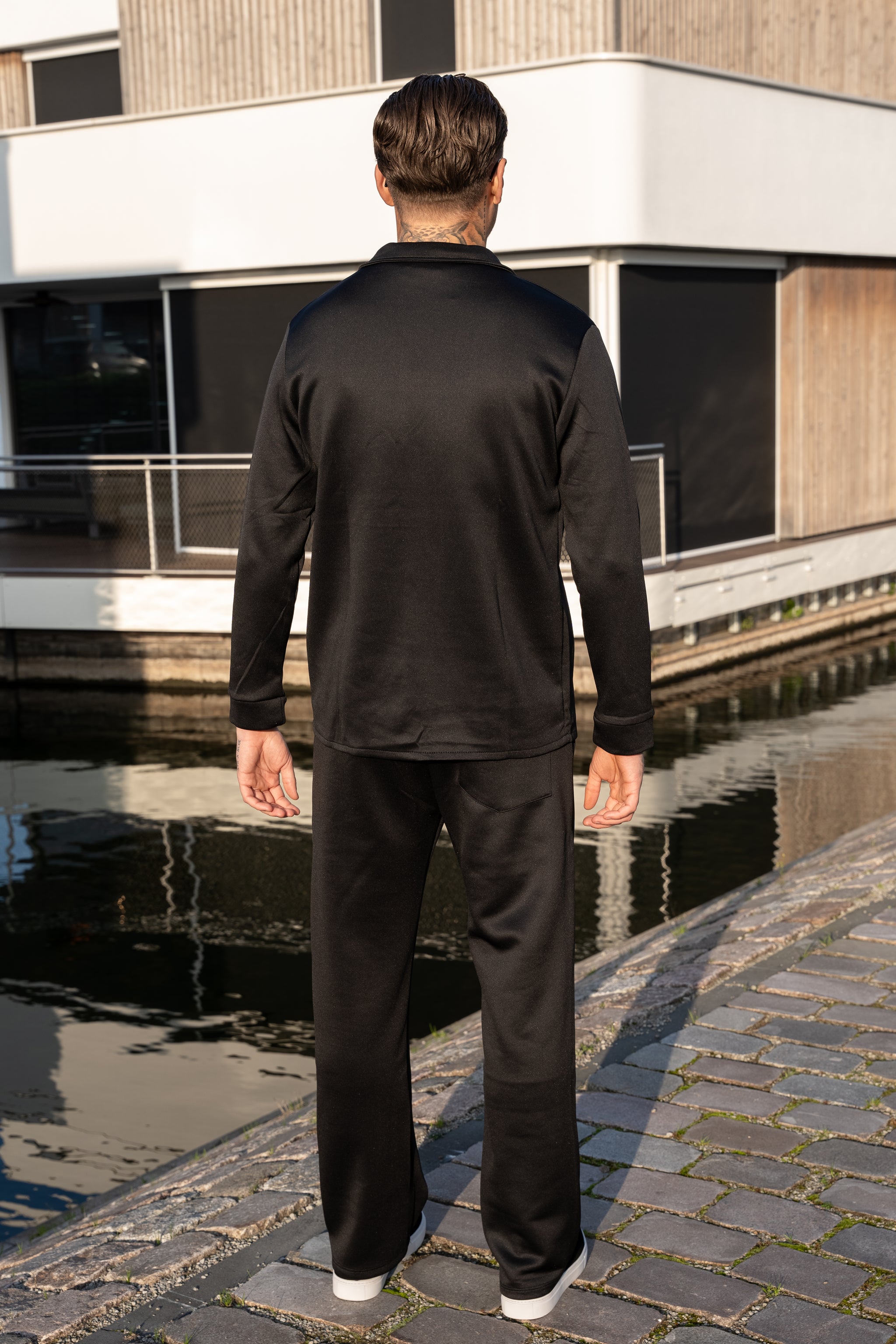 THE CASTRO GLANS SUIT