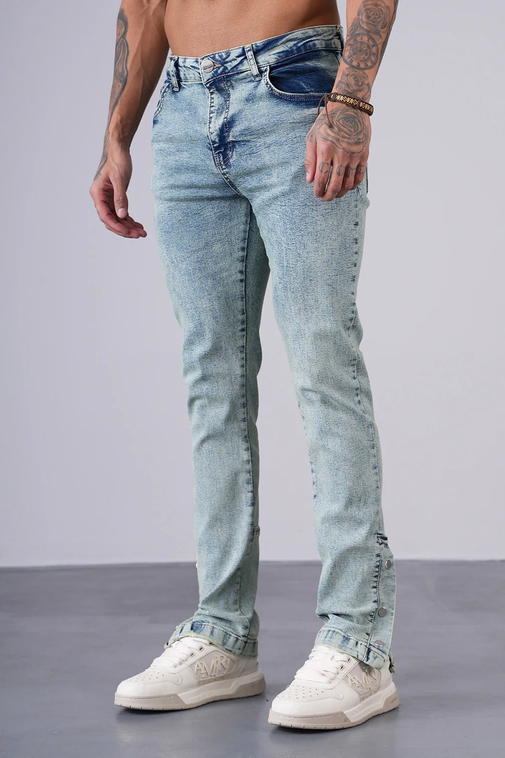 THE IKAO REGULAR DENIM