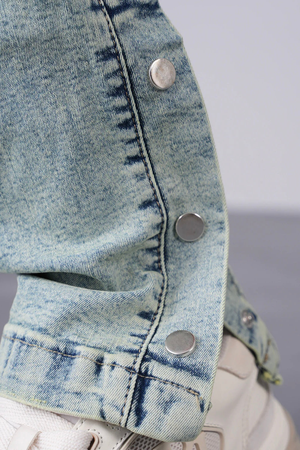 THE IKAO REGULAR DENIM