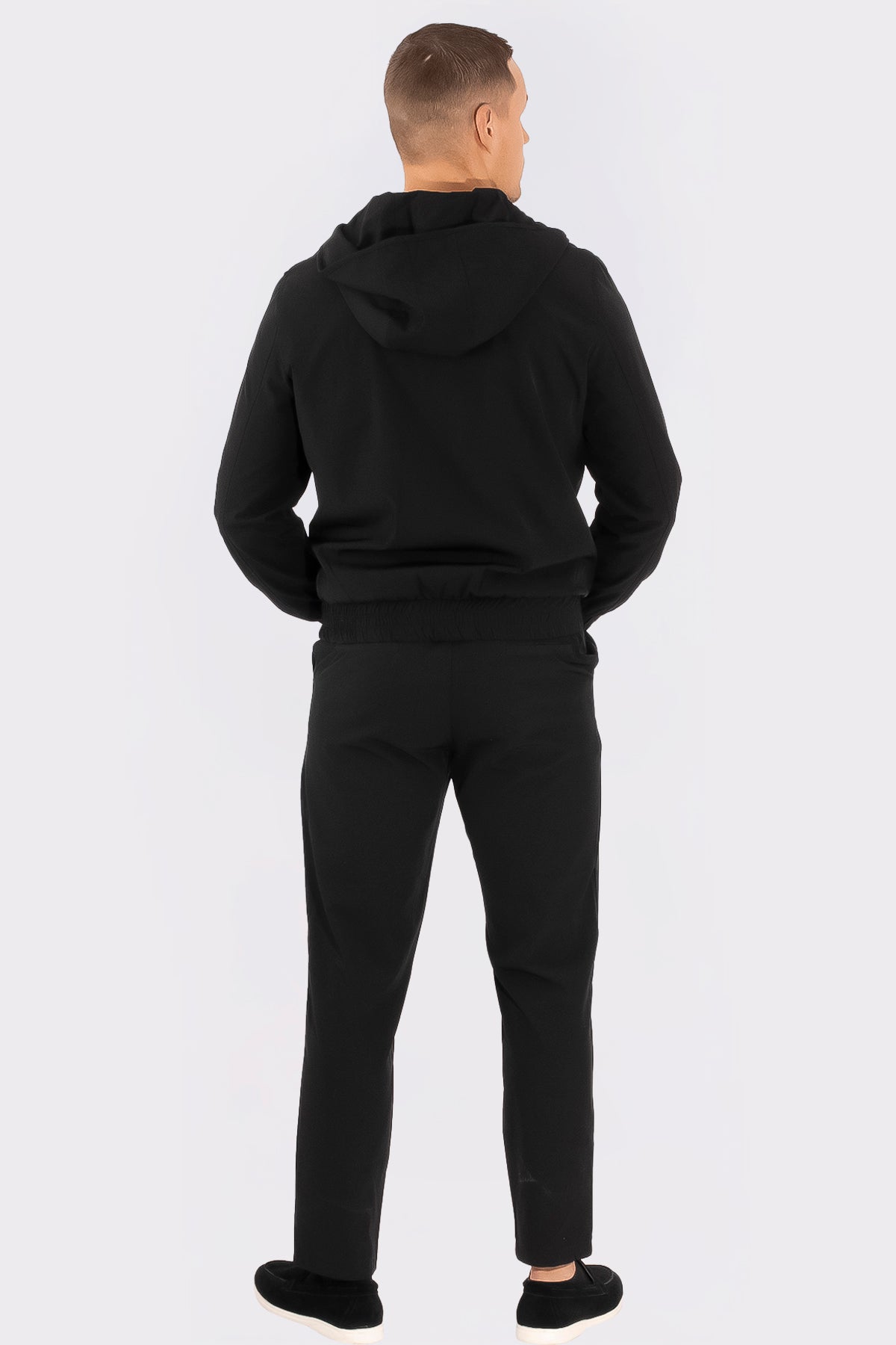 DUTCHVIBES HIGH-END TECH SUIT