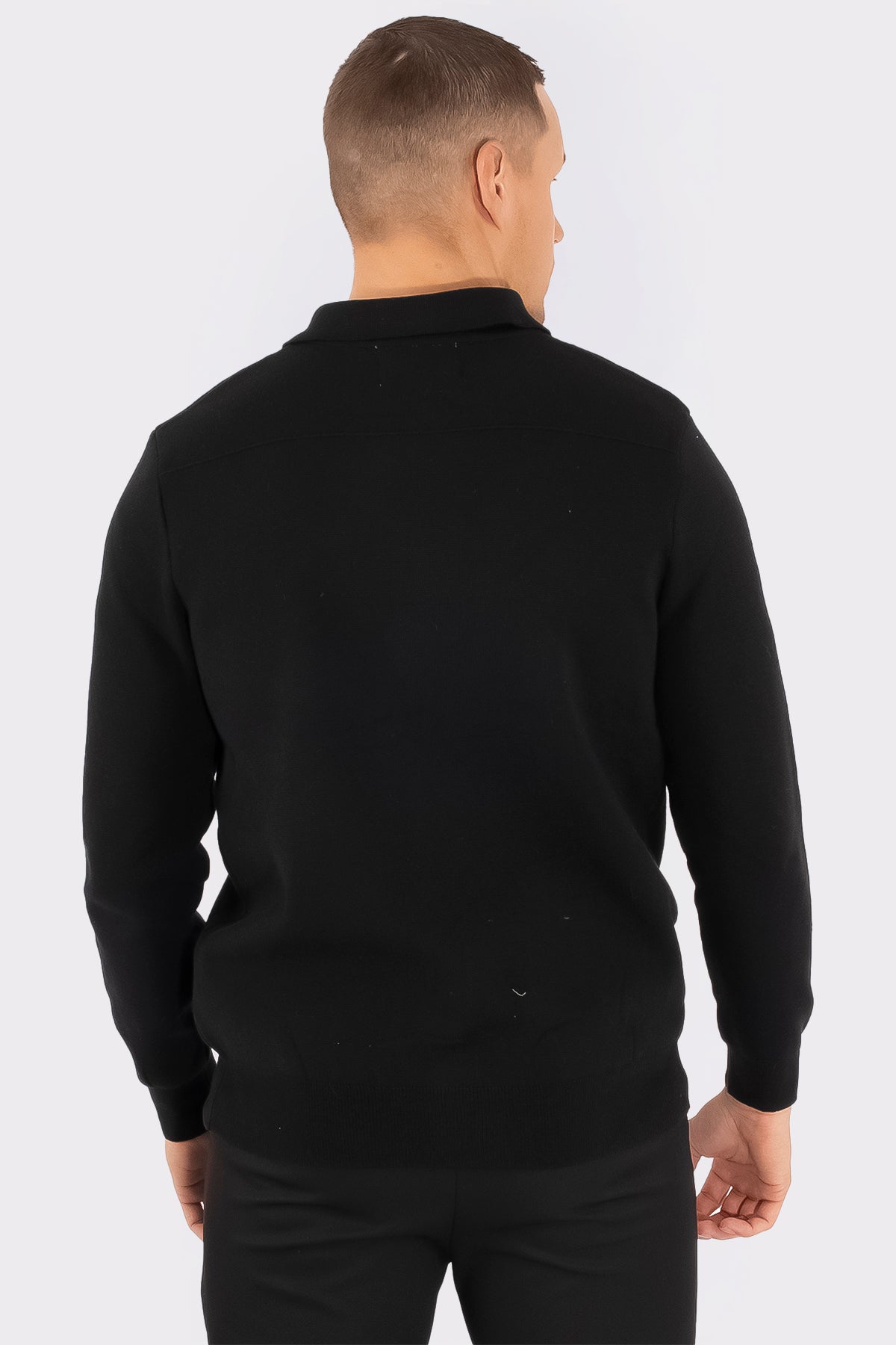 THE VENICE BUTTONED SWEATER