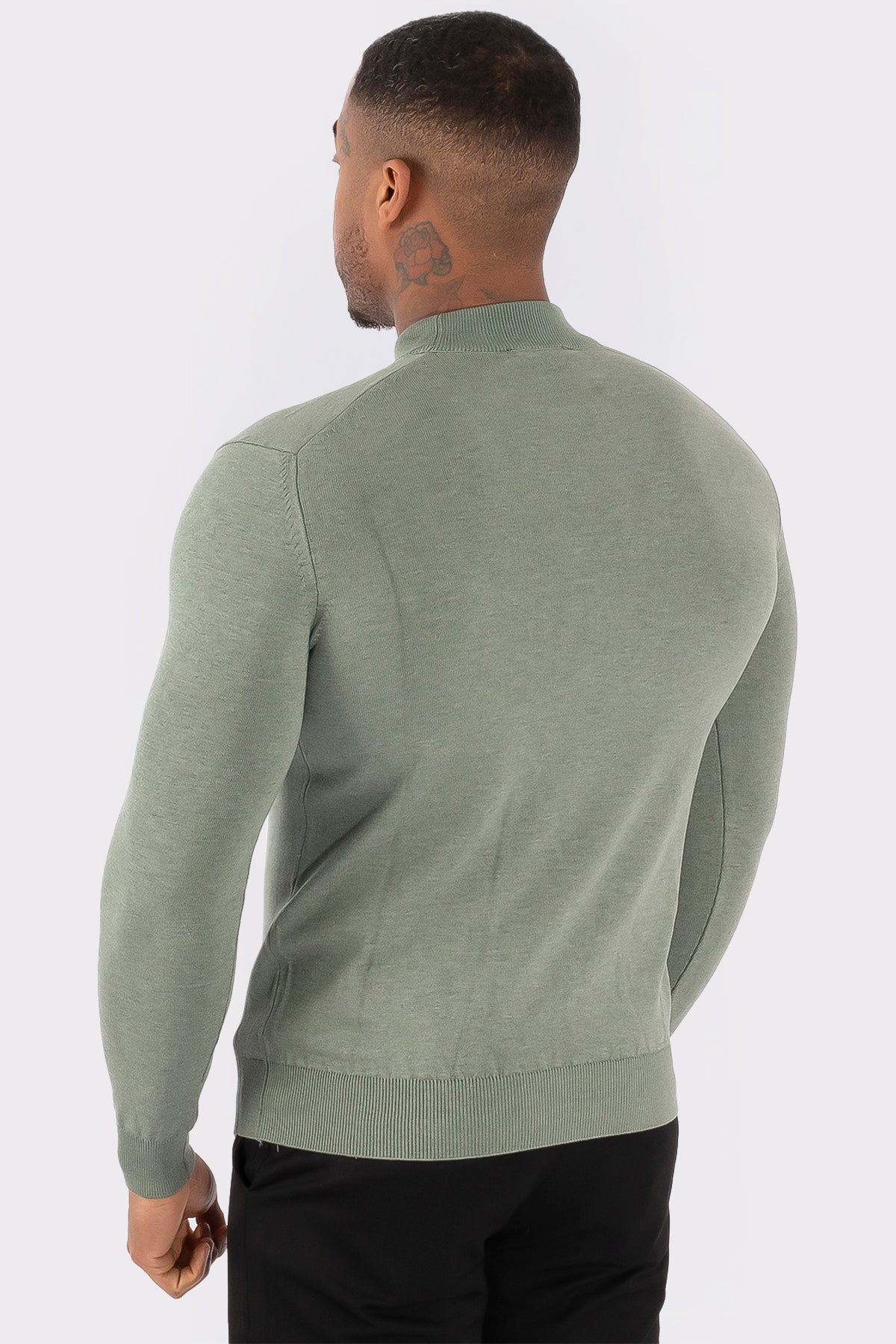 THE TORIVO HALF TURTLENECK