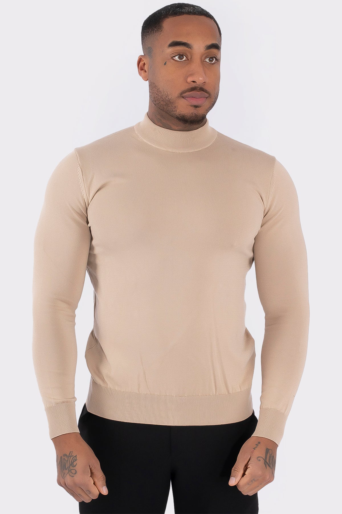 THE TORIVO HALF TURTLENECK