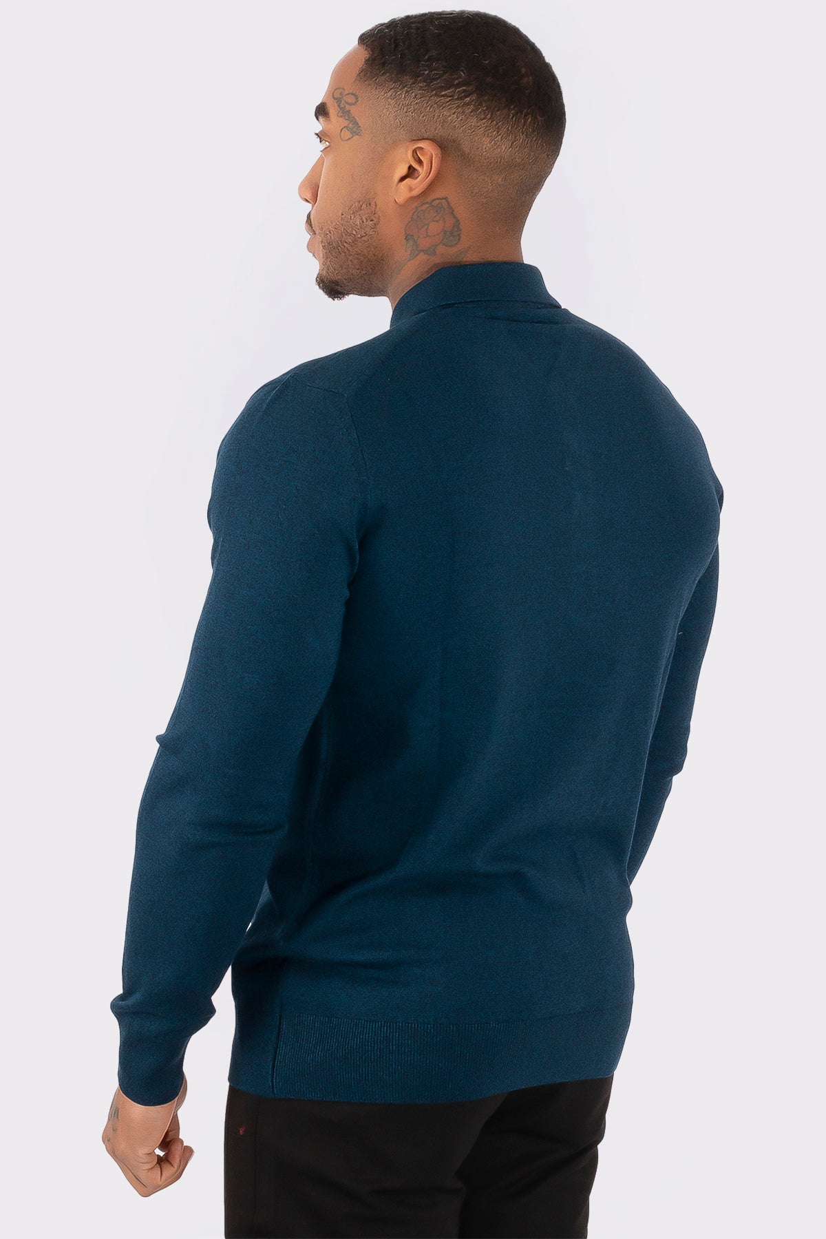 THE VICTOR LONGSLEEVE