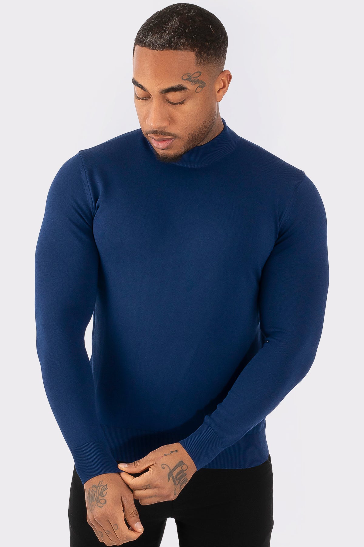 THE TORIVO HALF TURTLENECK