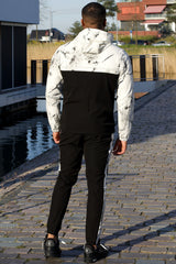 THE HELSINKI COMBISET