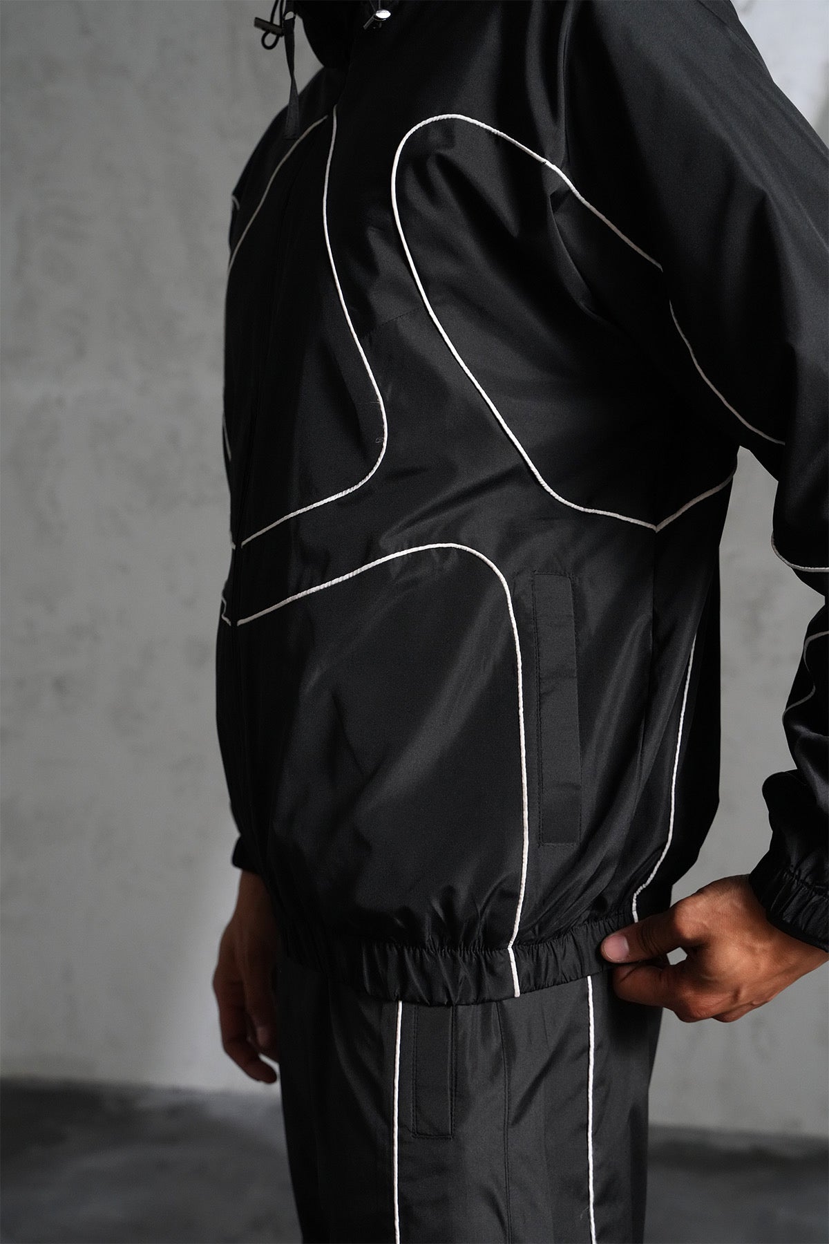 THE MANSORY COMBISET