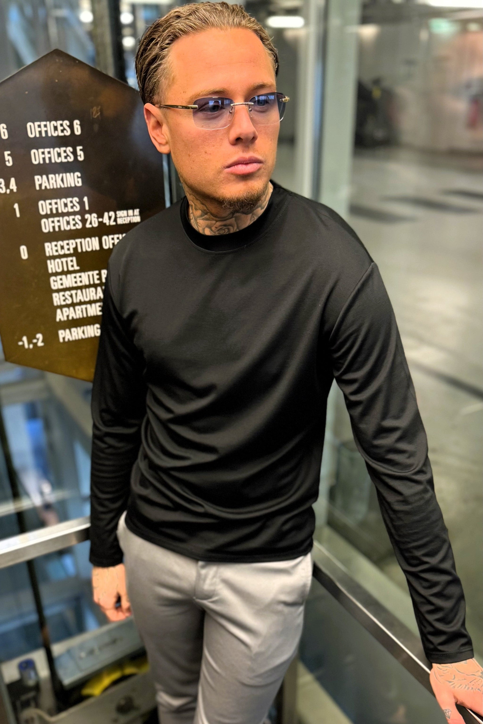 THE MENDOZA GLANS LONGSLEEVE