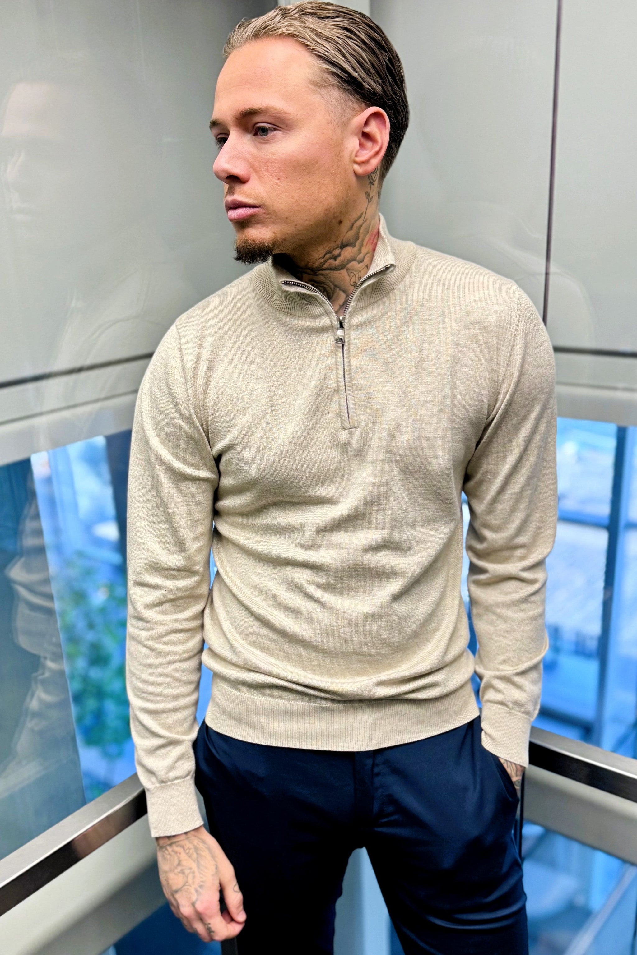 THE BARON ZIPPED TURTLENECK