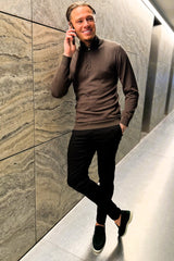 THE BARON ZIPPED TURTLENECK