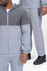 THE ALVERIO COMBISET