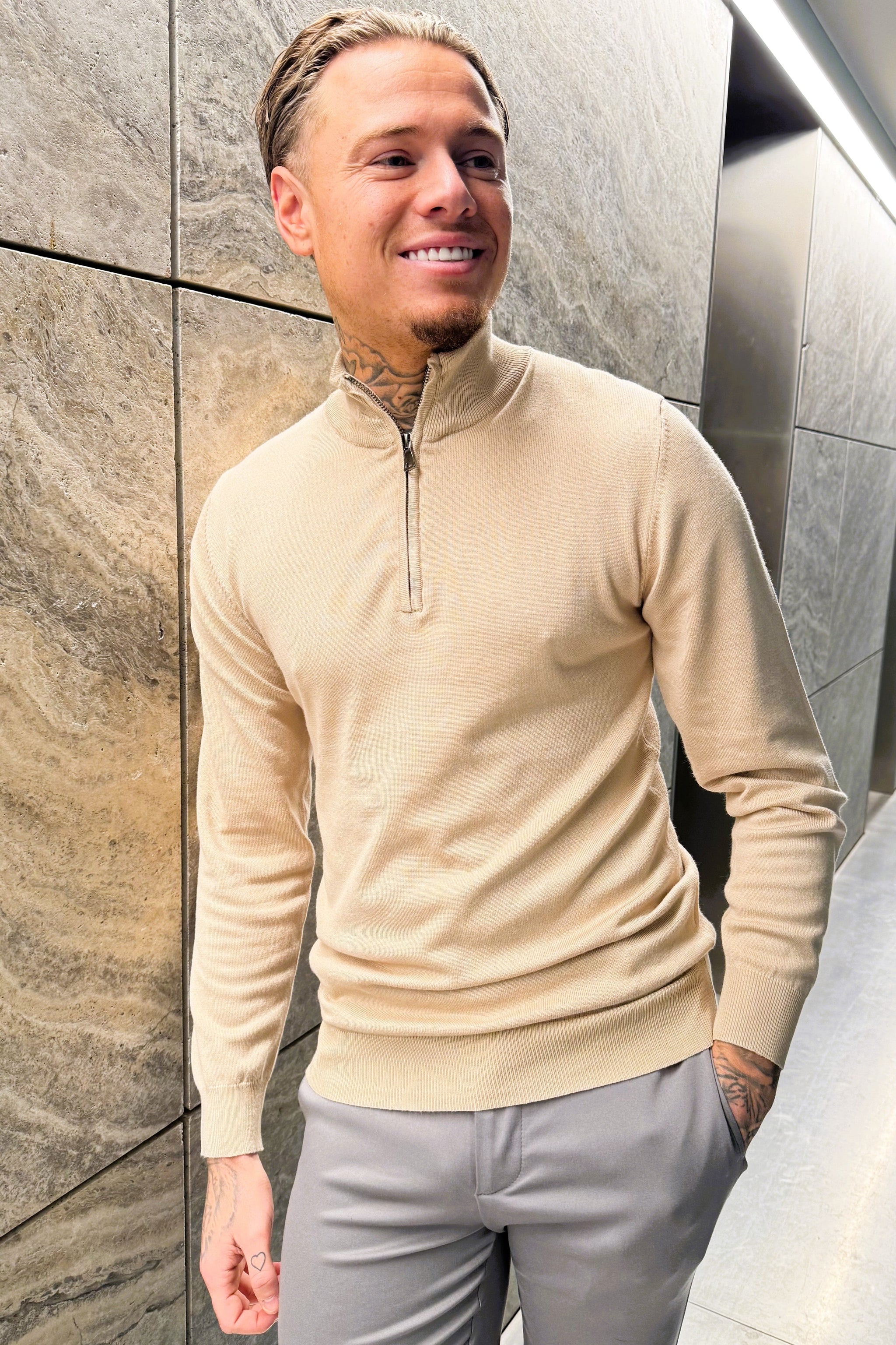 THE BARON ZIPPED TURTLENECK