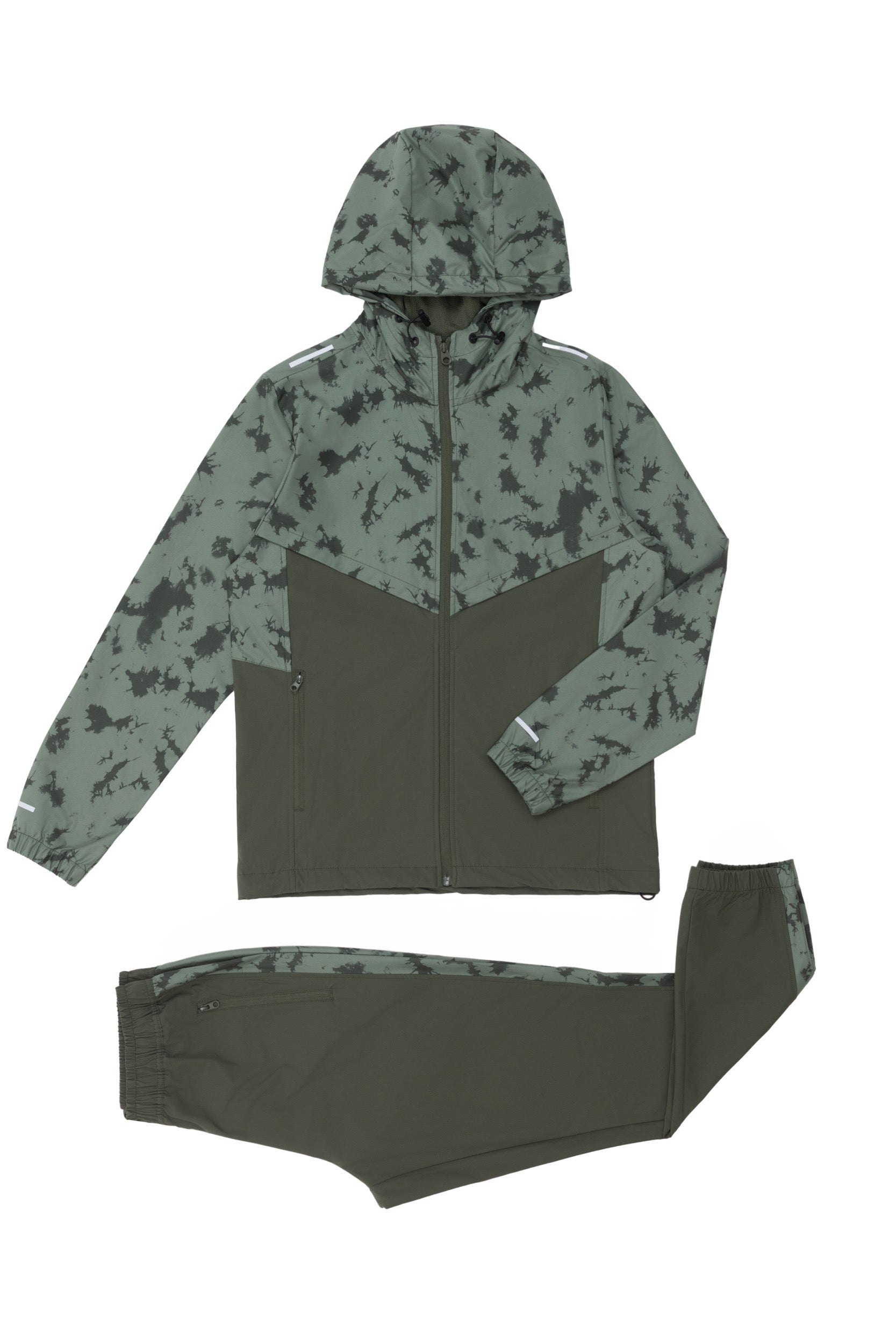 THE CAMOUFLAGE COMBISET