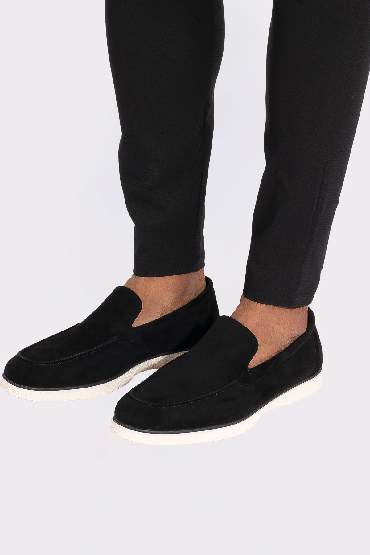 THE LAVERIO ESSENTIAL LOAFER