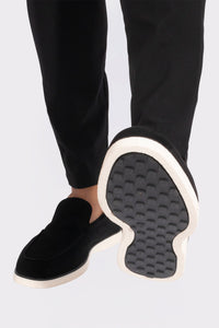 THE LAVERIO ESSENTIAL LOAFER