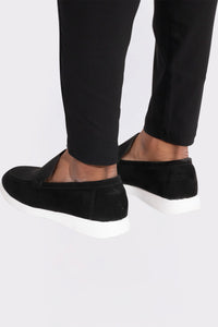 THE MONCLOVA ESSENTIAL LOAFER