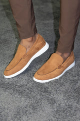 THE MONCLOVA ESSENTIAL LOAFER