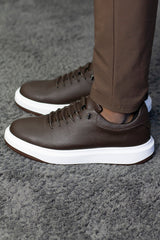 THE LYON SNEAKERS