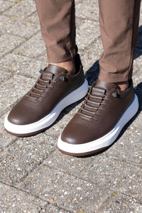 THE LYON SNEAKERS