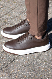 THE LYON SNEAKERS