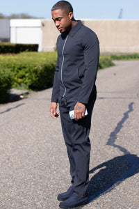 THE ZURICH TECH SUIT
