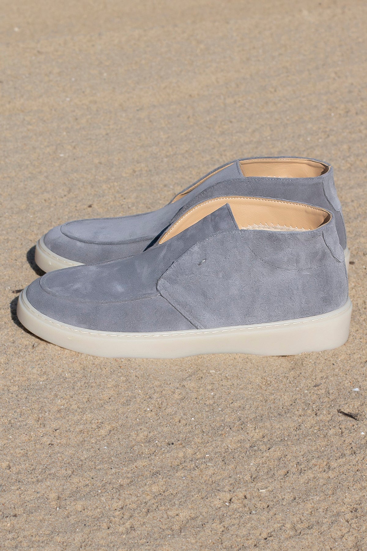 THE MENDOZA PREMIUM HIGHTOP