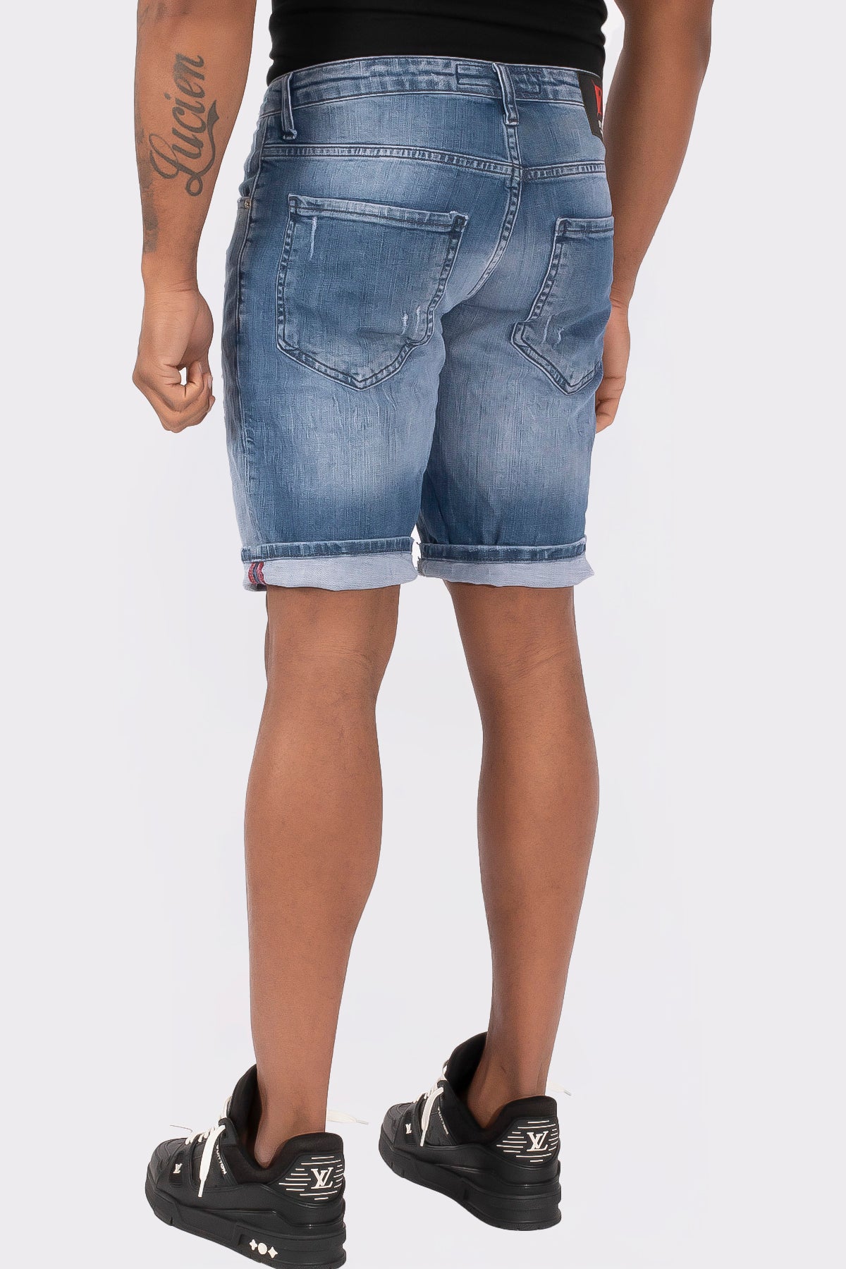 THE SLIMFIT STRETCH SHORT JEANS