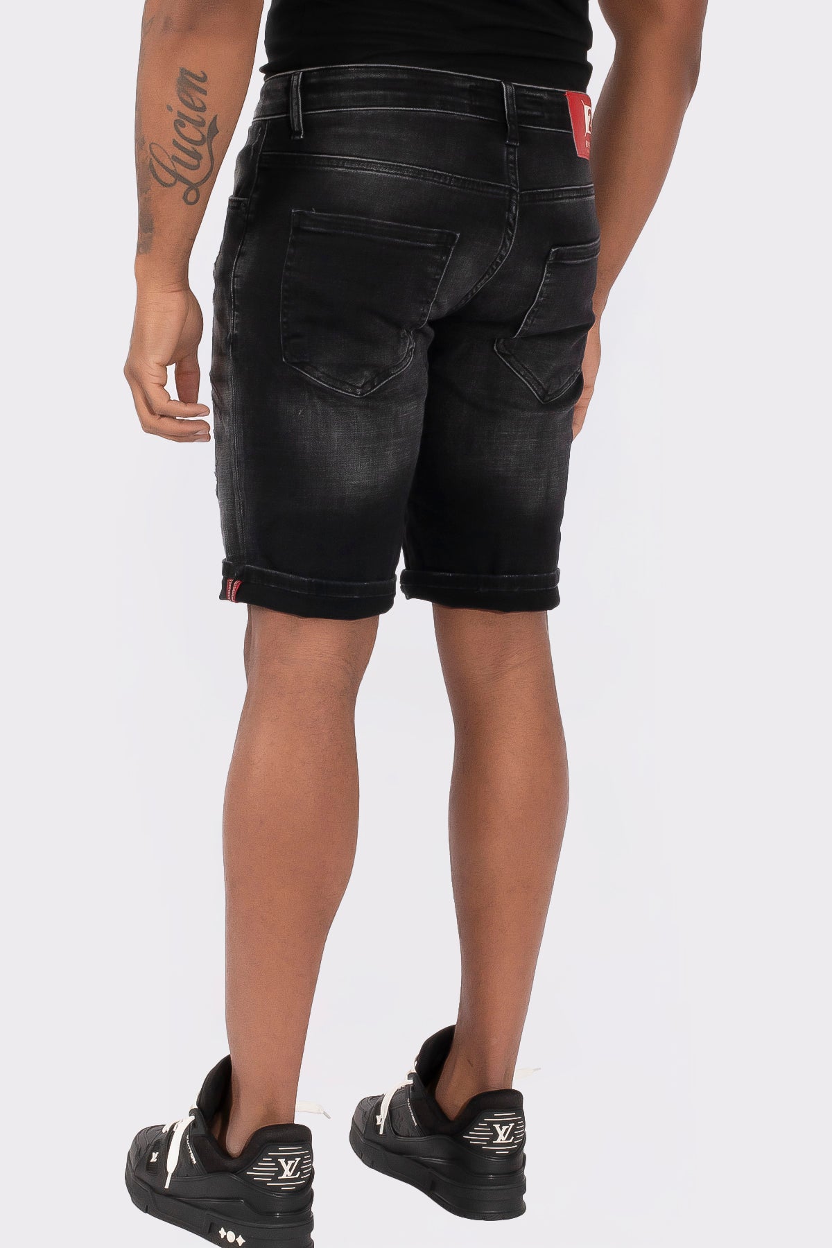 THE SLIMFIT STRETCH SHORT JEANS