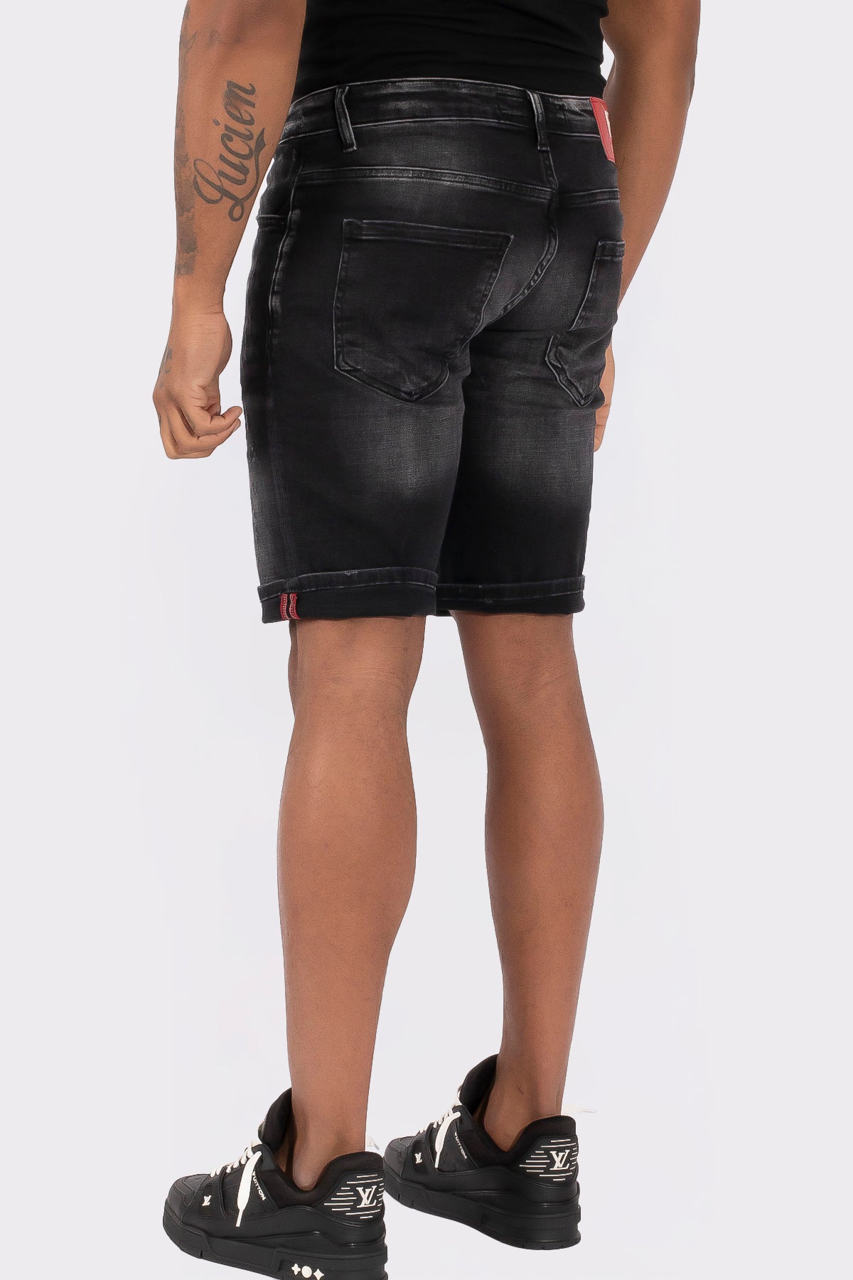 THE SLIMFIT STRETCH SHORT JEANS