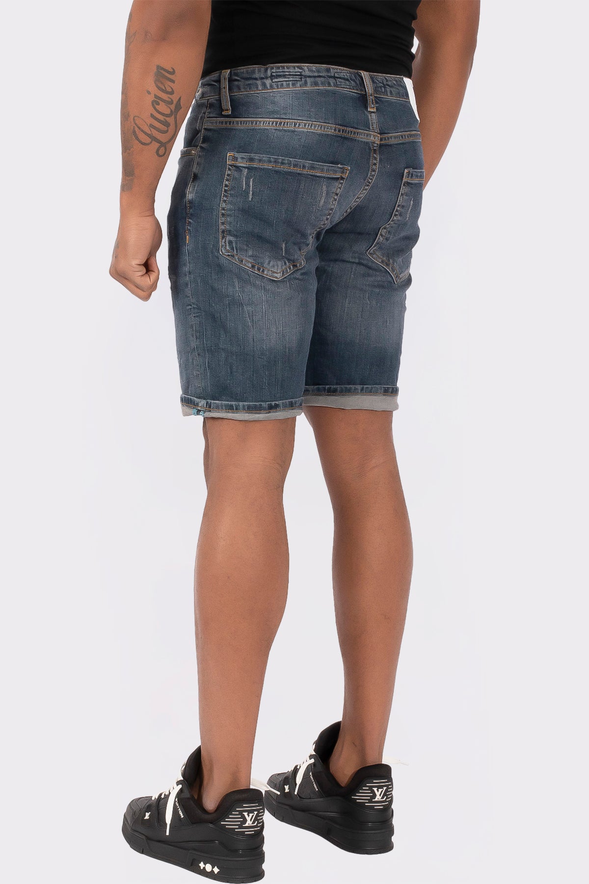 THE SLIMFIT STRETCH SHORT JEANS
