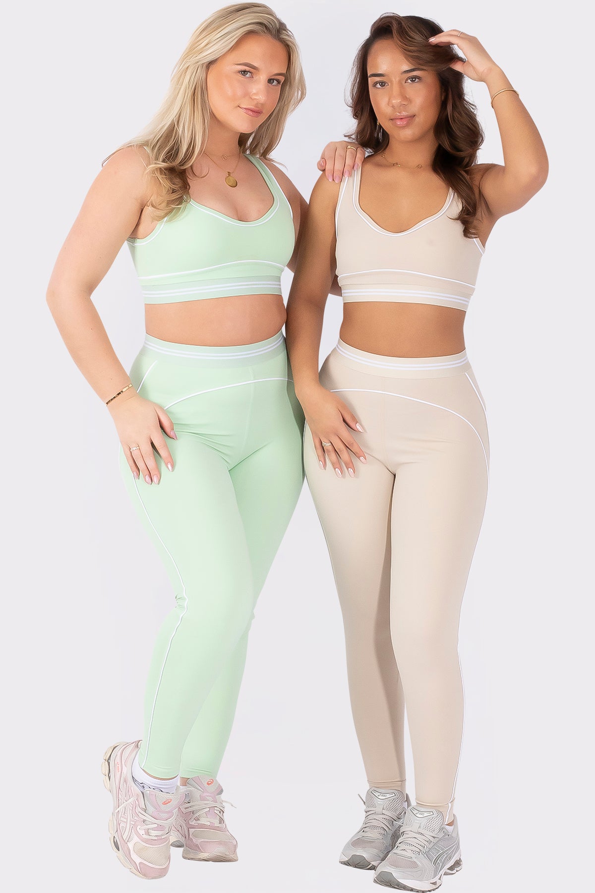 THE VALENCIA TWO PIECE SET