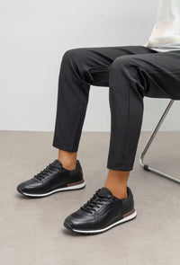THE AURELIO SNEAKER