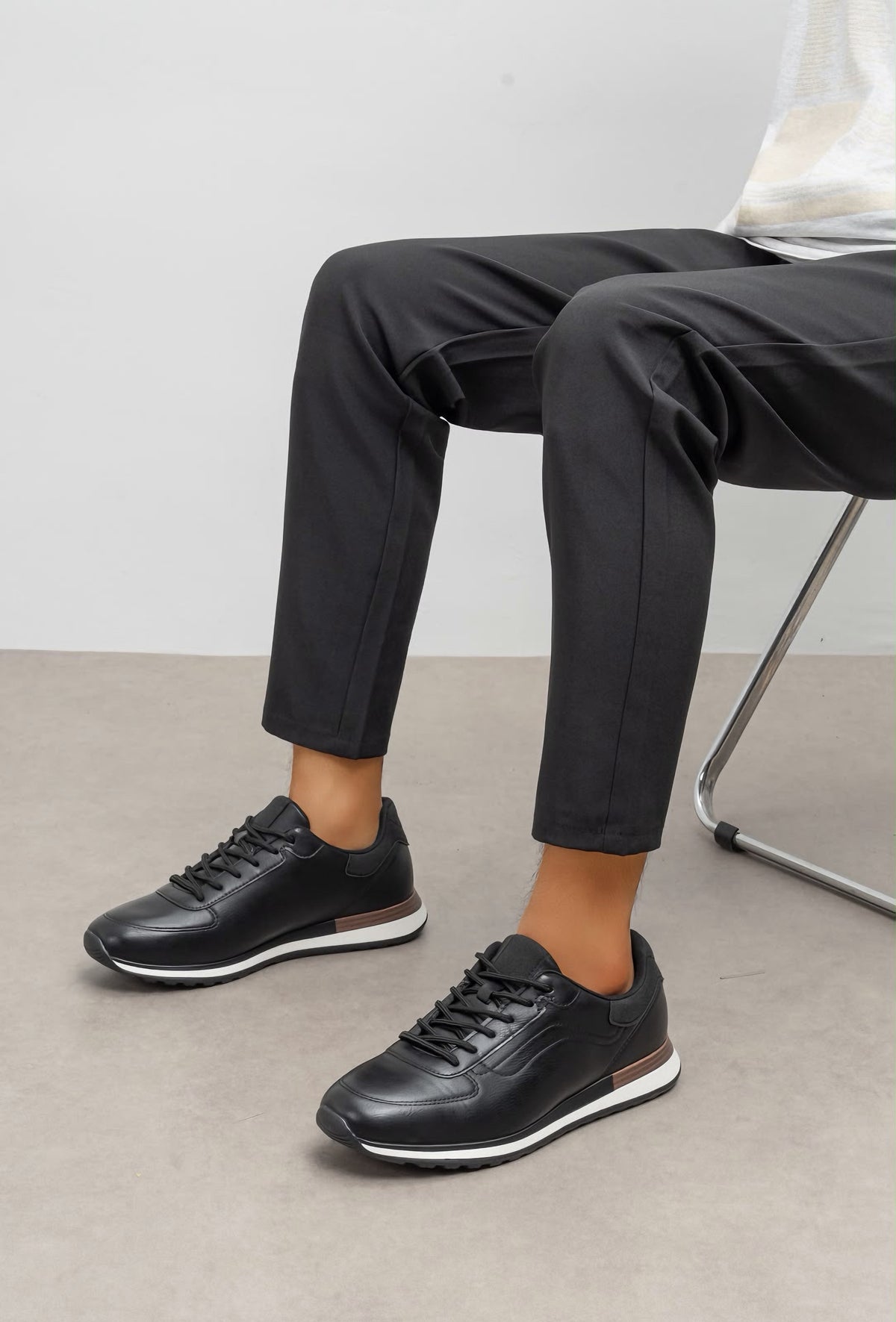 THE AURELIO SNEAKER