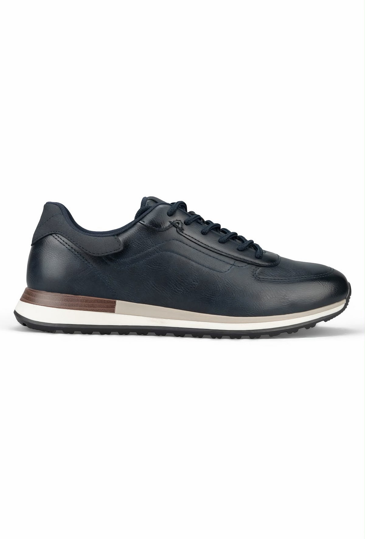 THE AURELIO SNEAKER