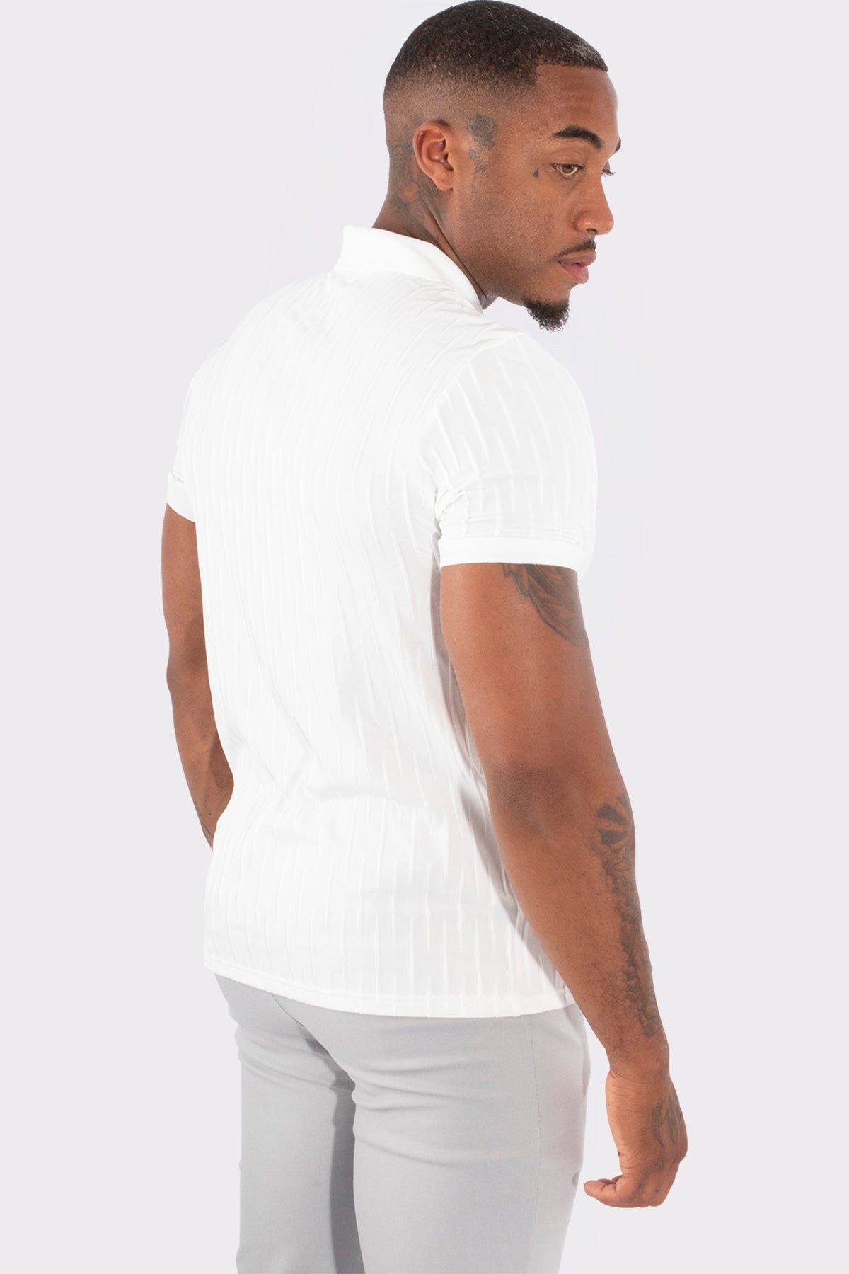 THE DENVER V NECK POLO